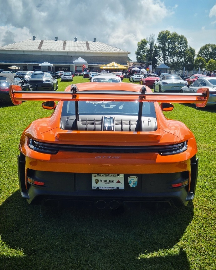 保时捷911 