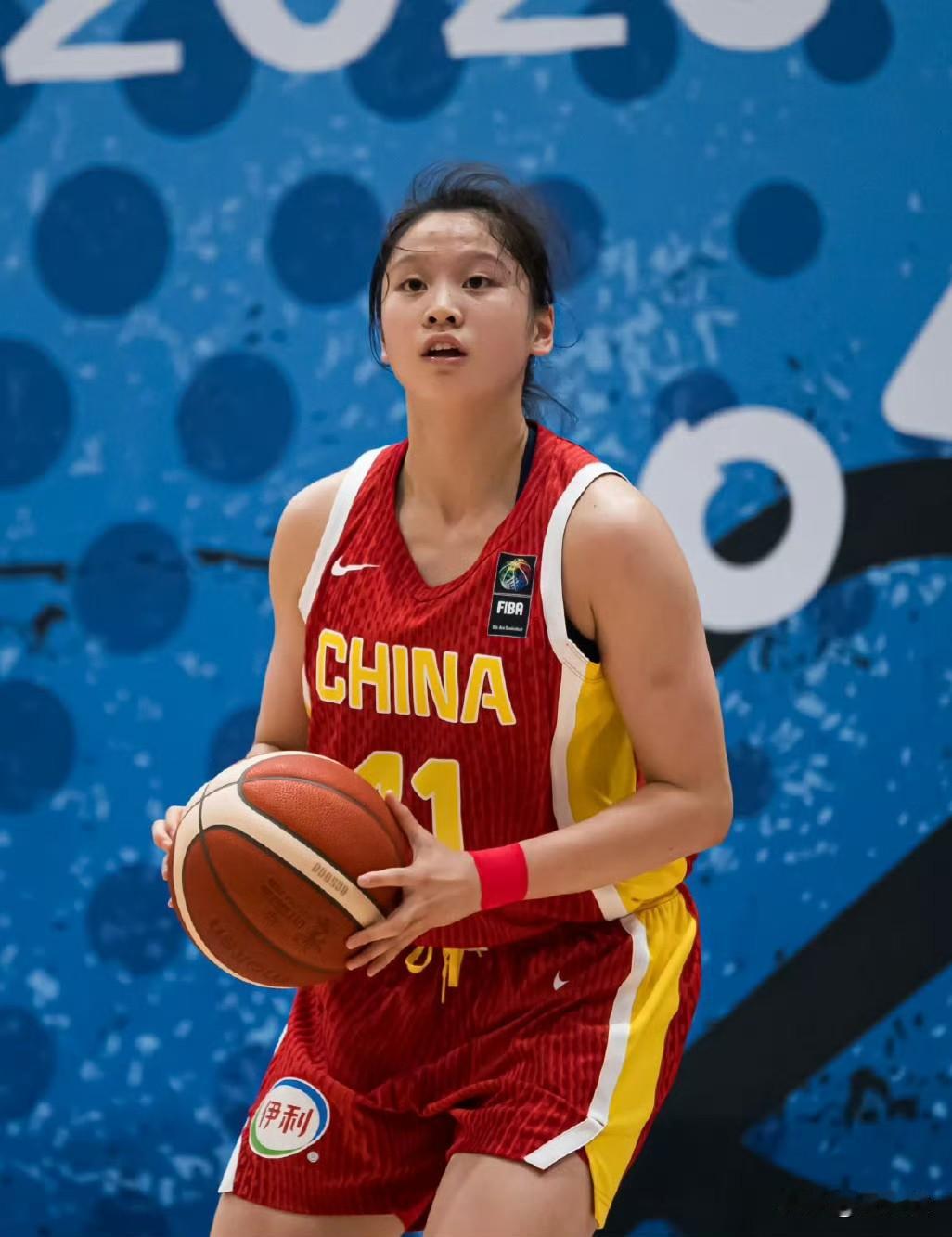 又是李沅珊，狂砍30分，最后关头罚球绝杀，助力U17女篮73:71力克斯洛文尼亚