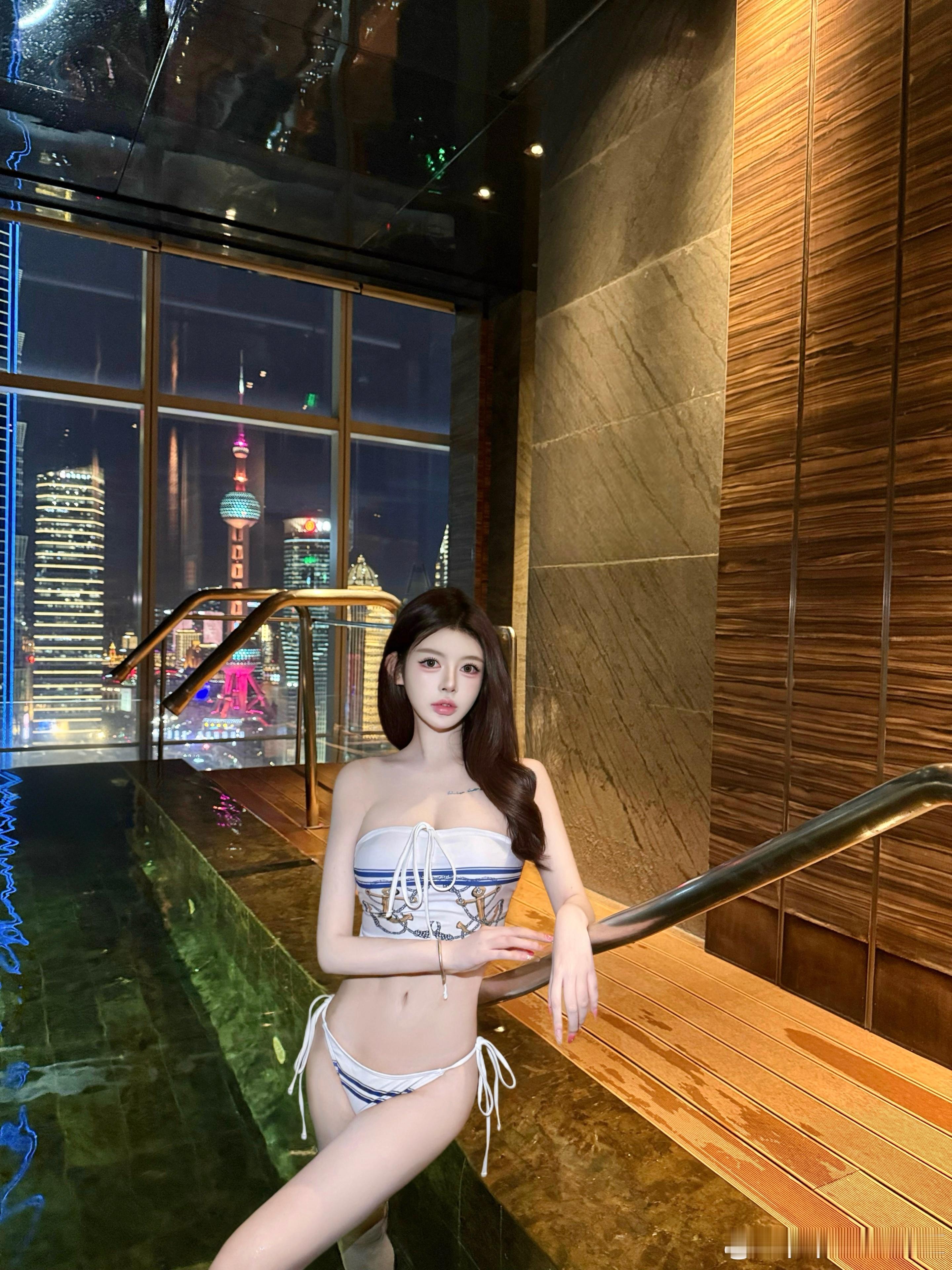 看我不爽 那就看着我爽你的女友已上线 ​​​
