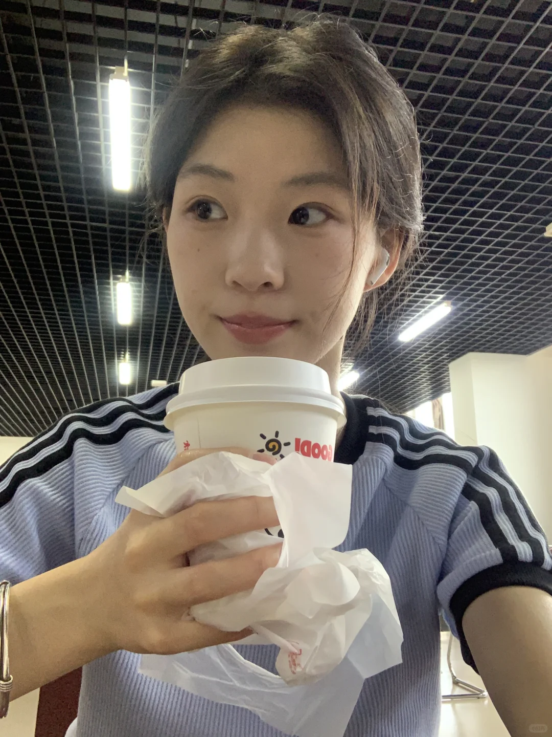 糊糊的，啃肯早餐