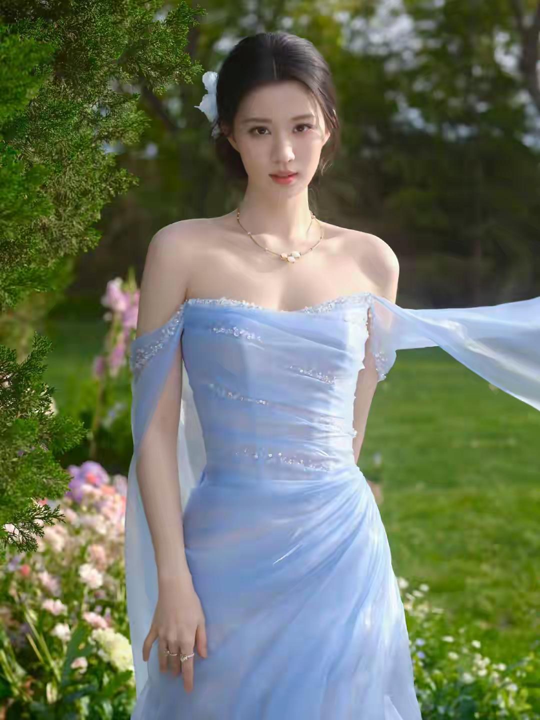 两位优雅女神🌸✨