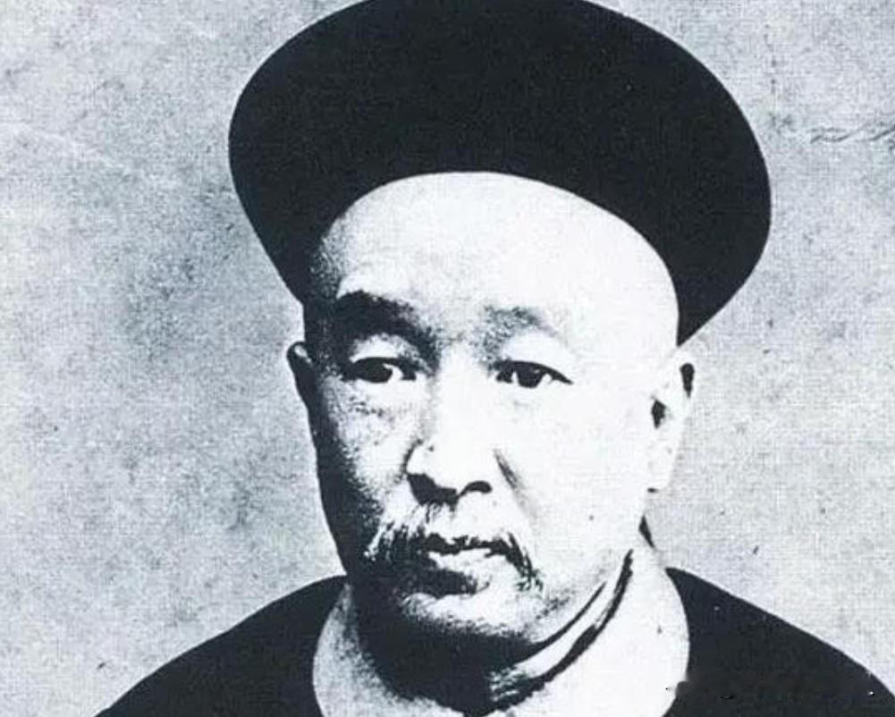 1892年，盛宣怀与妻子庄氏缠绵过后悄悄进了书房，待到大半夜也没出来。深夜时庄氏