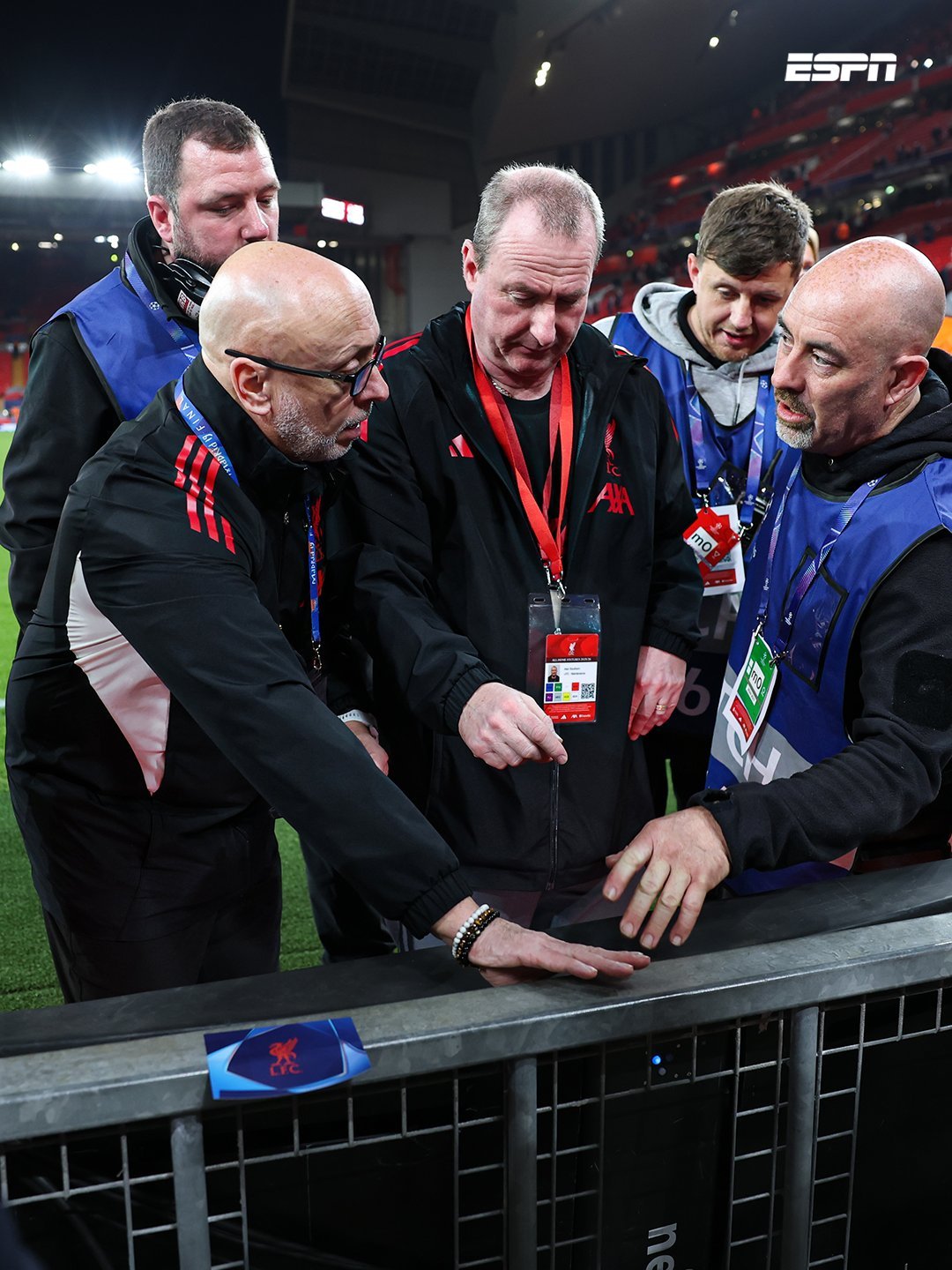 听说诺阿-朗遭遇了很严重的手指开放性骨折 