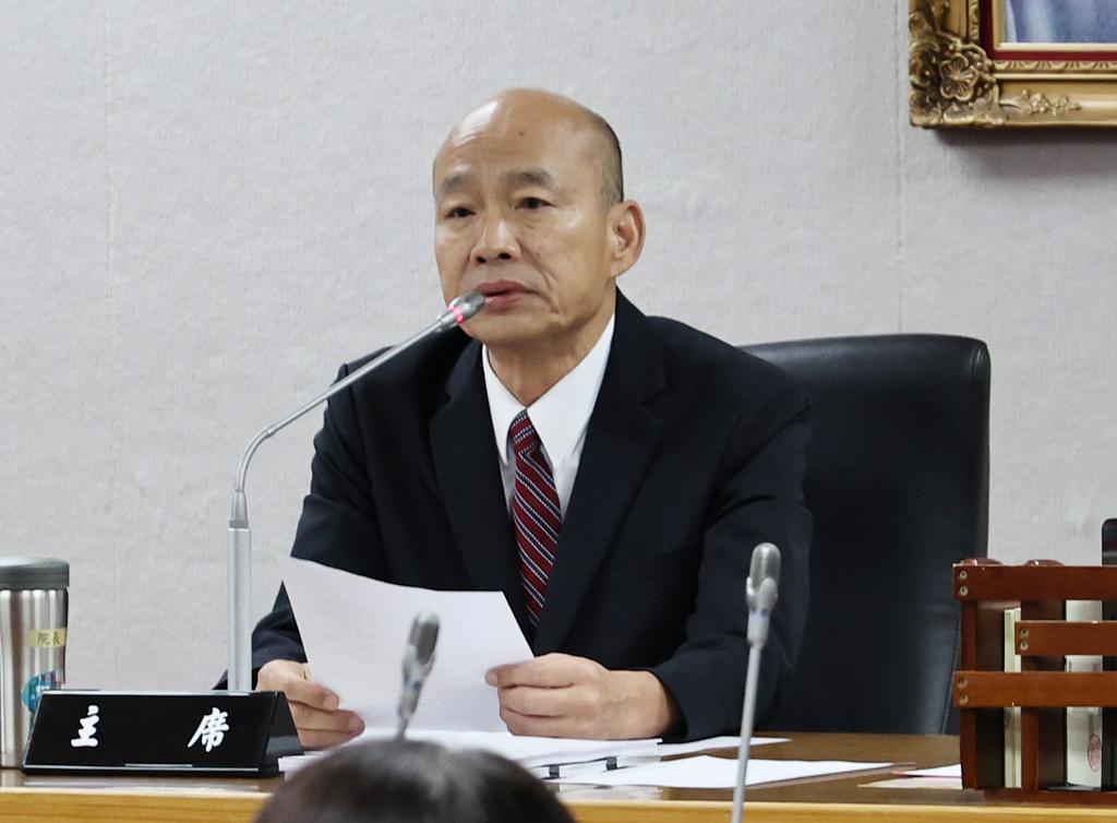韩国瑜协商动怒引关注 媒体人叹：现在谁还在乎中联油？
“立法院长”韩国瑜昨（11