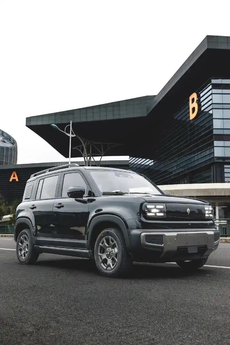 “续航焦虑？不存在的！悦也401km够我绕城三圈！”