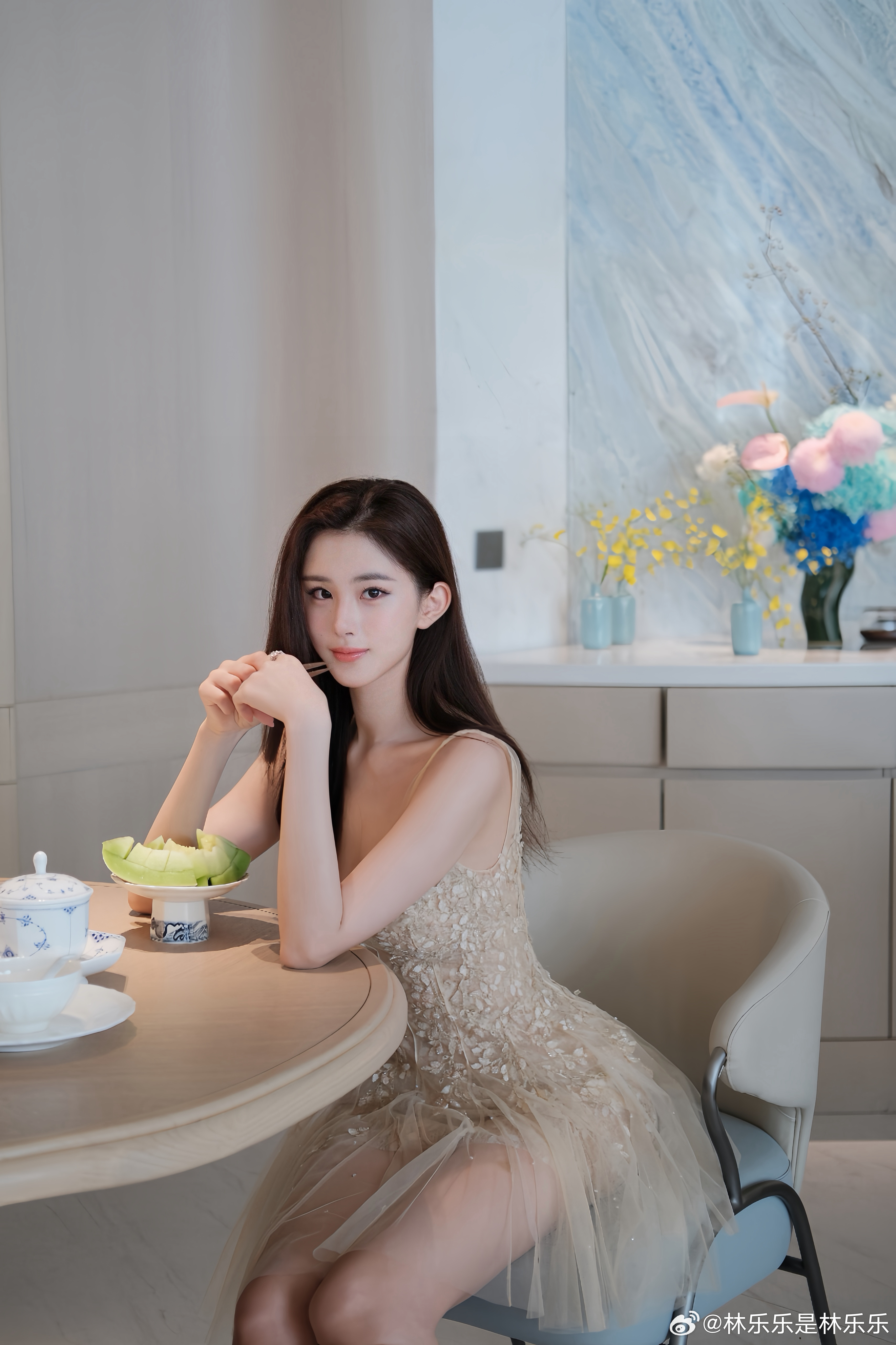 白成闪电
