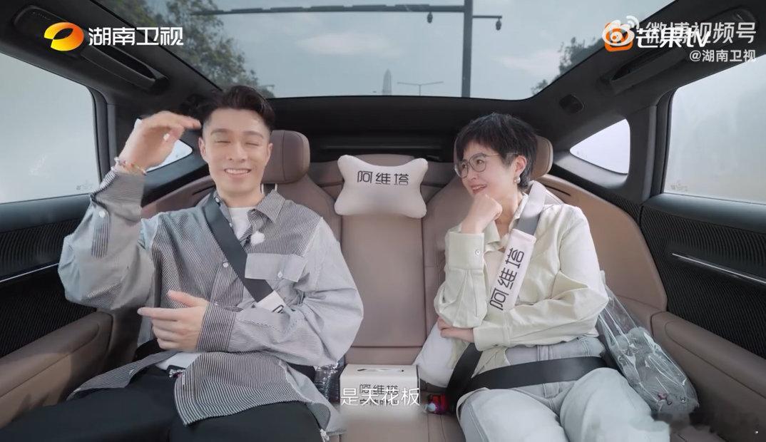 从仰望榜样到脚踏实地！周柏豪认陈奕迅为“天花板”前辈，以其为动力打磨优质音乐、冲