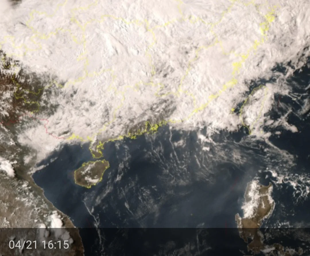 广东雷暴增加，气温有5~7度降温，天气阴凉