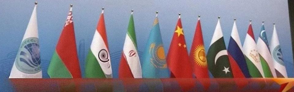 不是每一次会议都能让印巴防长同框，更别说是在两国刚经历交火、关系陷入冰点之后。近