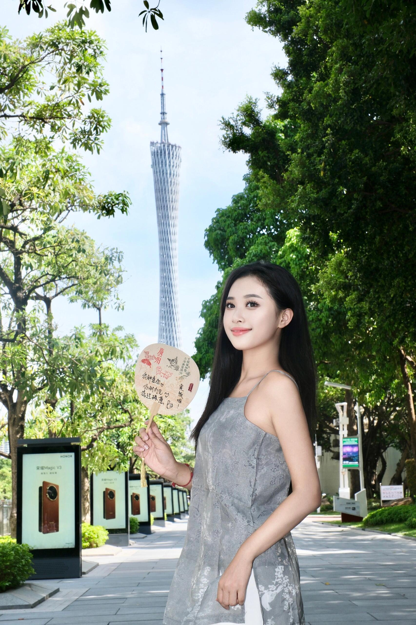 带上我Diy的非遗团扇来广州citywalk啦🎐印章，随便DIY🐟还有广州、