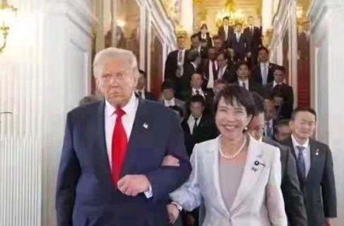 据外媒，有专家称中方无法原谅日本，日本现政府不是赶快撤回自己的错误言论而是进行“