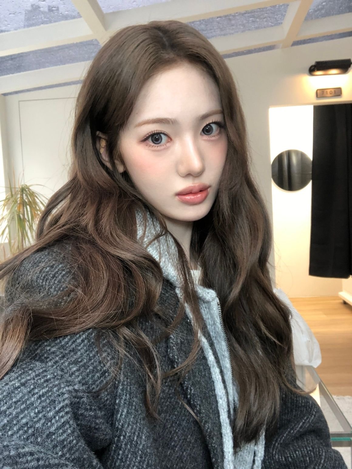 251214 KiiiKiii SUI李守彬 