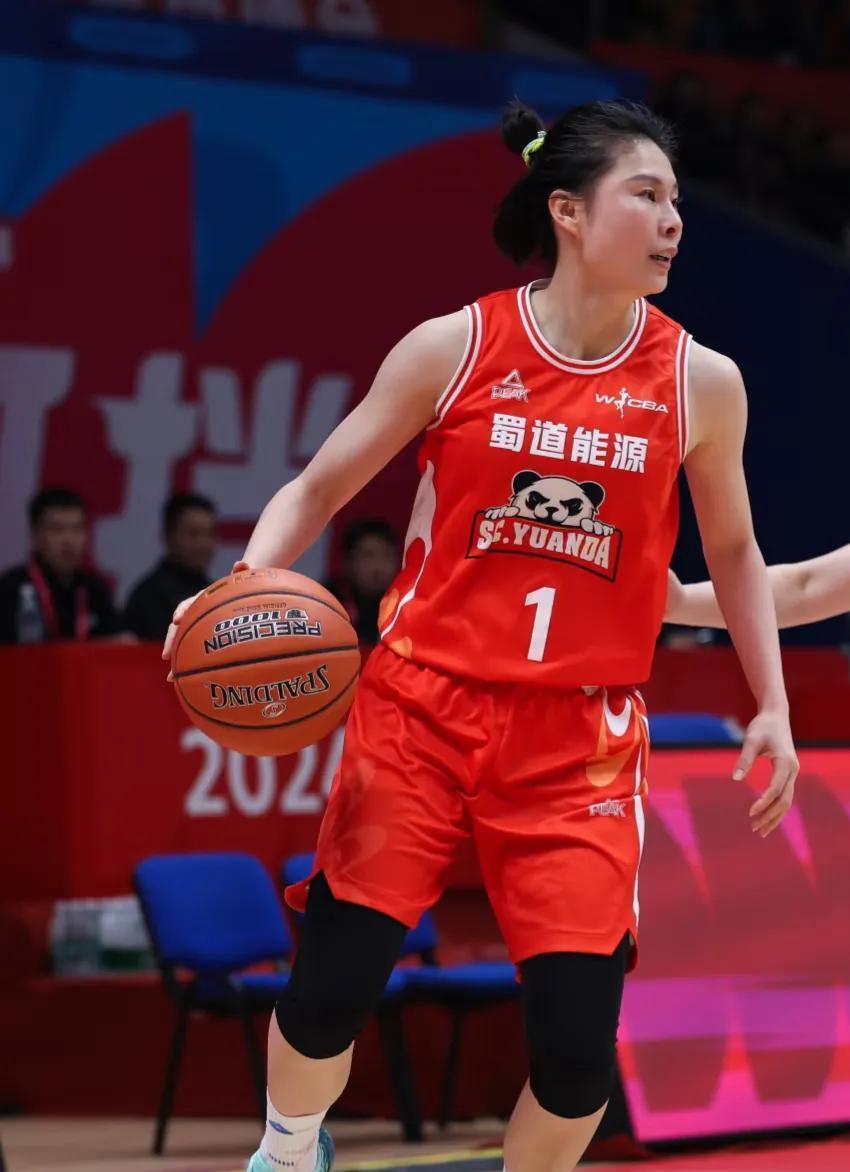 WCBA总决赛大结局！ 四川女篮客场74-65击败山西，大比分3-2成功卫冕，拿