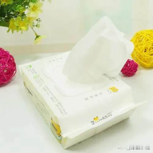 揭秘！棉柔巾与绵柔巾一字之差，肌肤健康却大相径庭！

在日常生活中，洗脸巾已成为