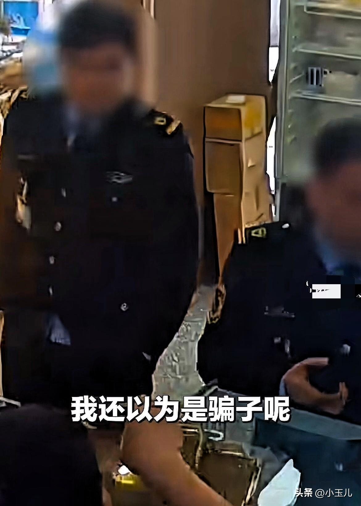 这也太嚣张了！河南南阳，老板在店里坐着，突然穿制服的两个男子进店，声称自己是“消