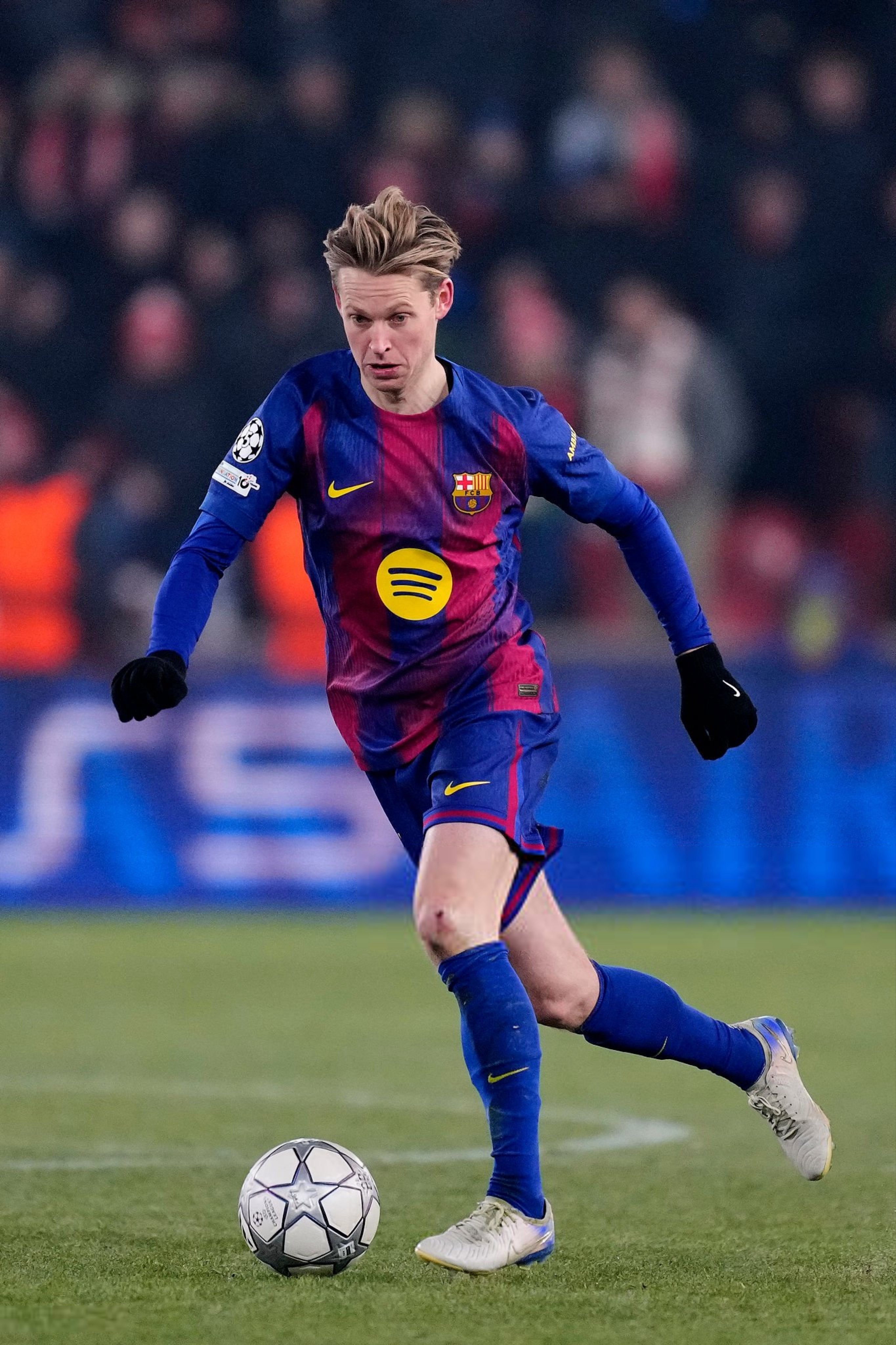 阿斯报：计划让德容在对阵西班牙人的比赛出战几分钟，然后在欧冠对阵马竞的次回合首发