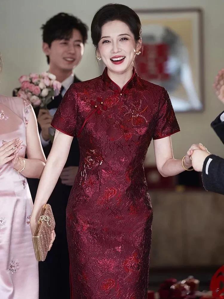 说声最美丈母娘不为过吧[大笑]