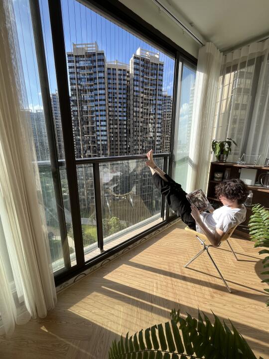 幸亏没听老公劝❗️坚持花8k做推拉门封阳台🤣