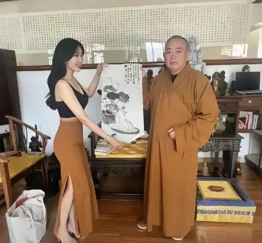 释永信被查后，有人说他酒肉穿肠过，美女身边留，孩子绕膝转，佛祖在心中，无视佛门戒