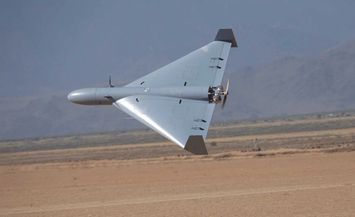 美国中央司令部承认在对伊朗打击行动中首次实战使用“卢卡斯”自杀式无人机。该型无人