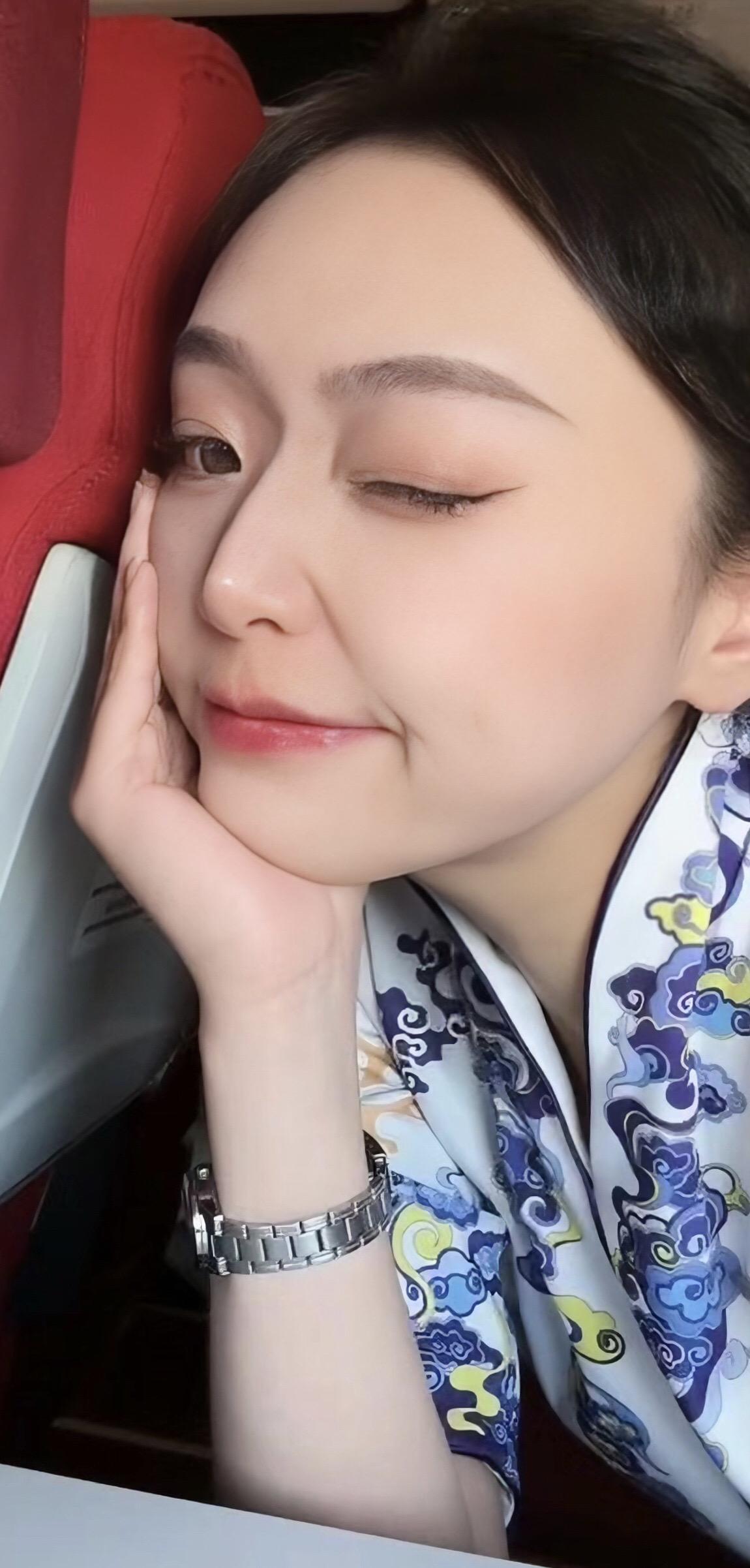 天青色等烟雨。