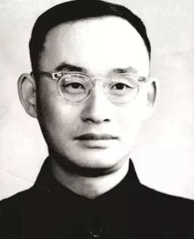 1983年，加拿大数学家门德尔逊受邀来中国举办讲座，可谁知他不解的问道：“中国不