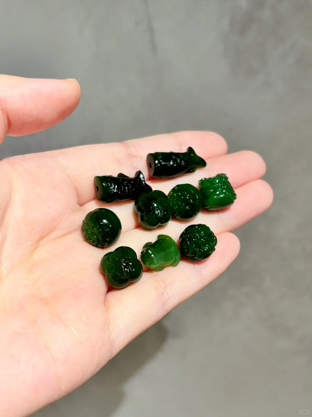 一手小红皮 个顶个的绿