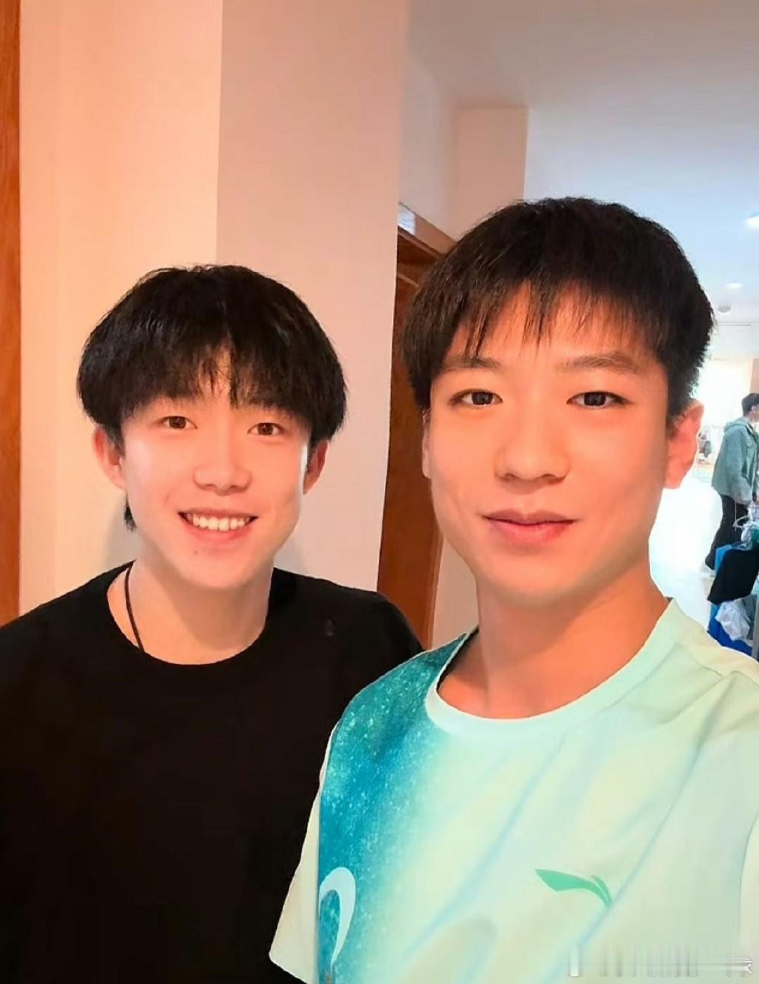 开门红！
刚刚结束，2025全运会乒乓球成年组男单1/16决赛中，
北京队王楚钦