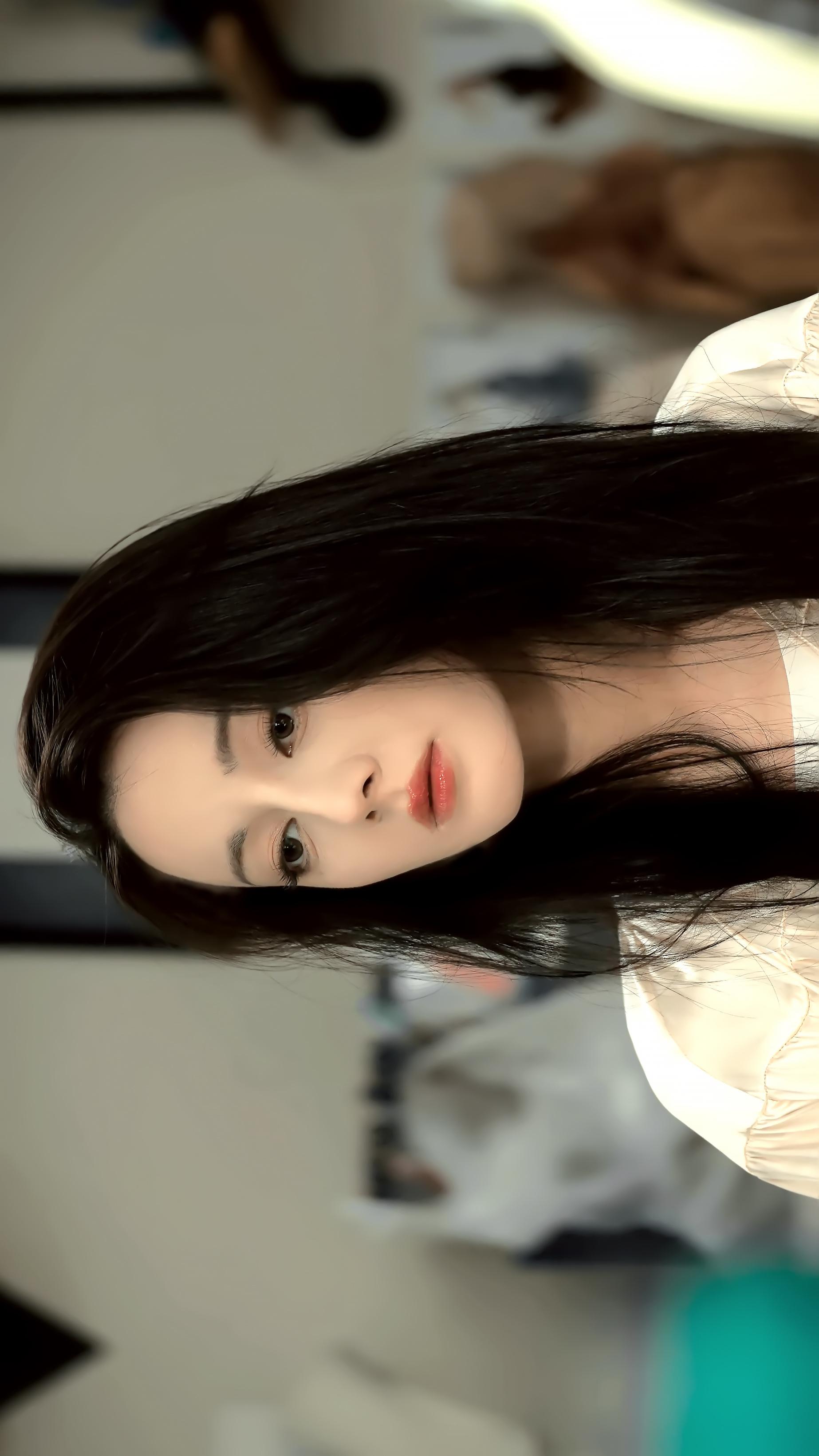 好漂亮的怼脸镜头📸迪丽热巴枭起青壤