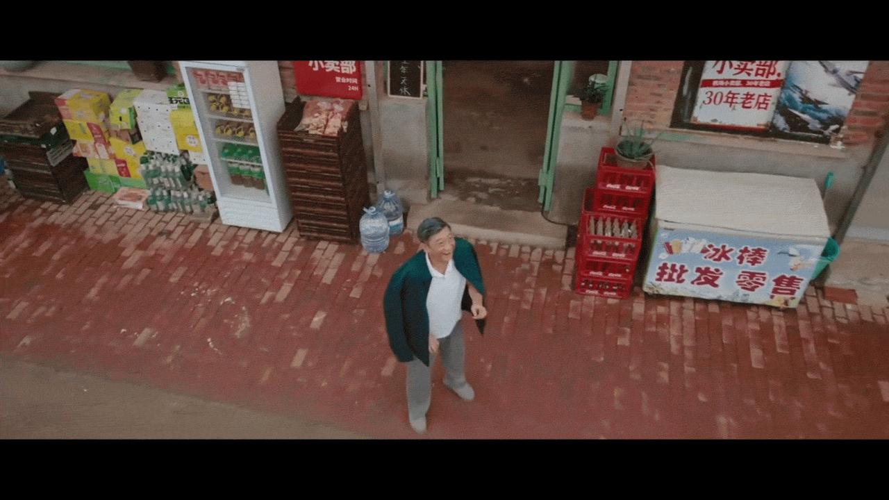 它竟然是前后掠组合翼，属实是把盘子的CPU给干烧了，
写了这么多年了，愣是想不到