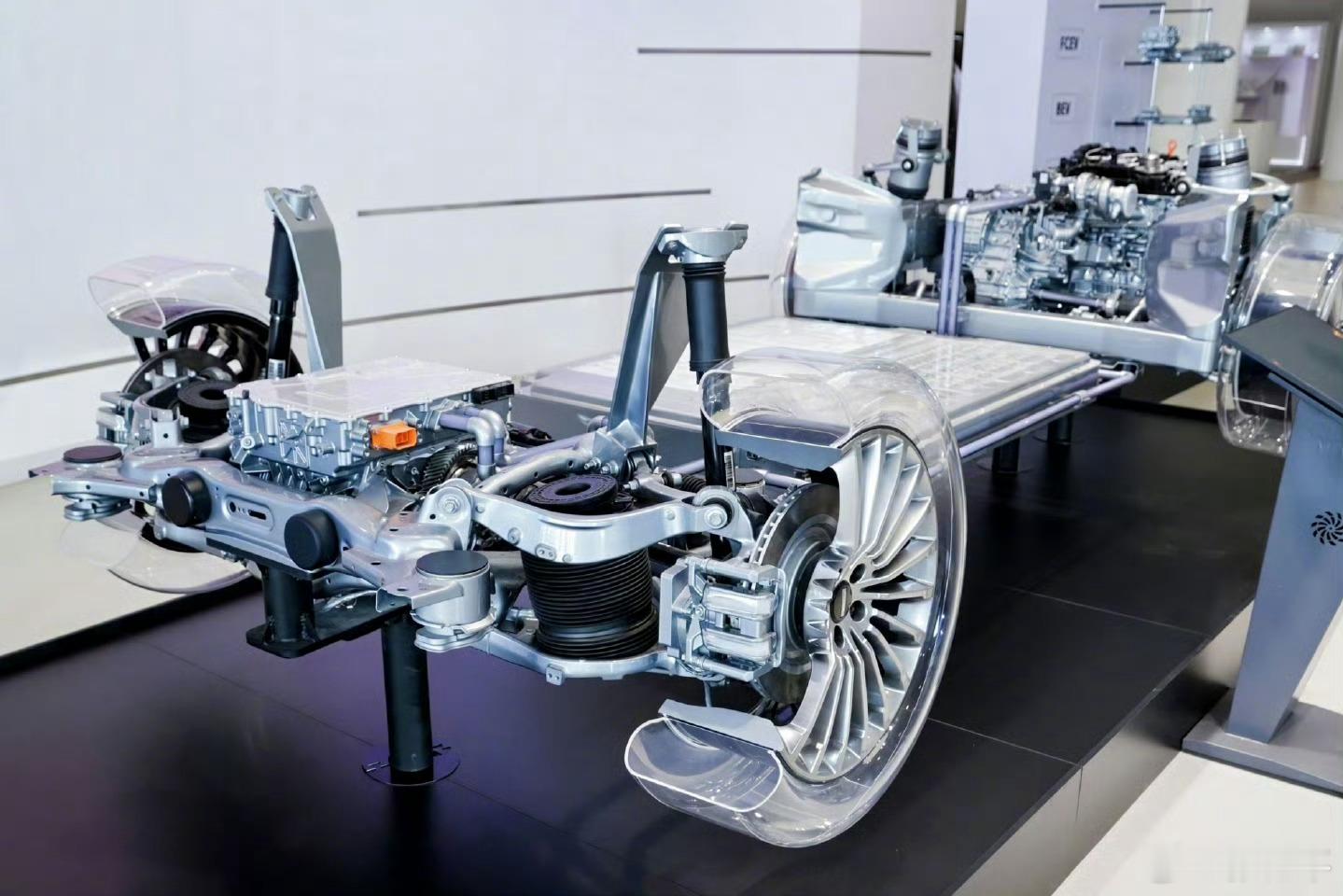 长城归元是汽车界的活字印刷术归元平台最大的特点就是兼容覆盖，未来长城旗下各款车型