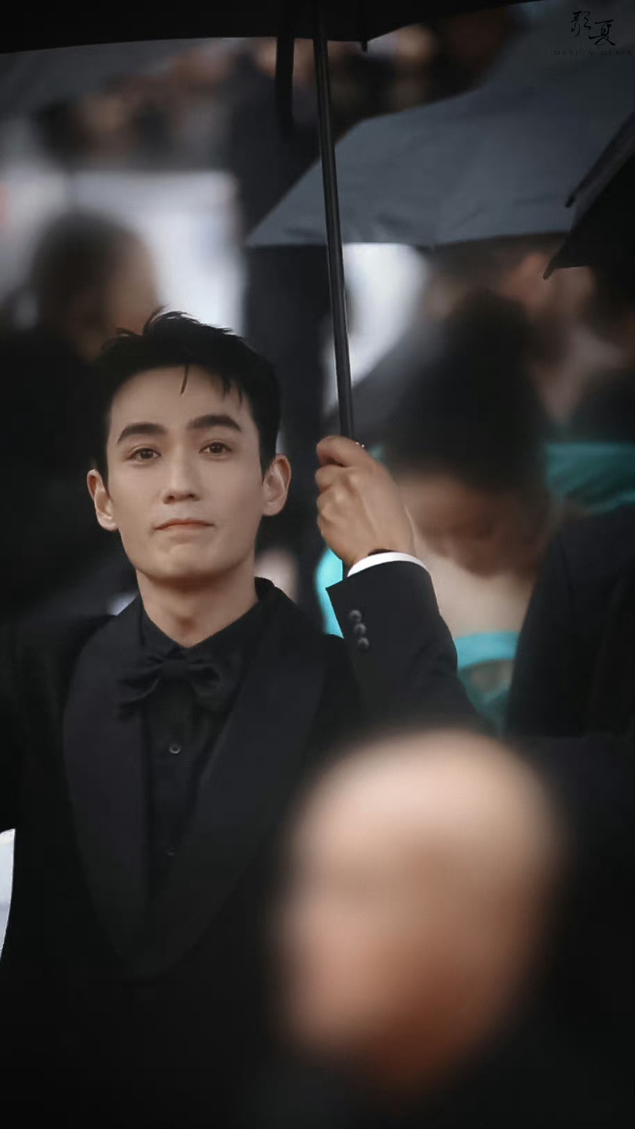 朱一龙朱一龙2026青云同路朱一龙 挚敬同路人听过的晚风，坚定着最初信仰，流连的