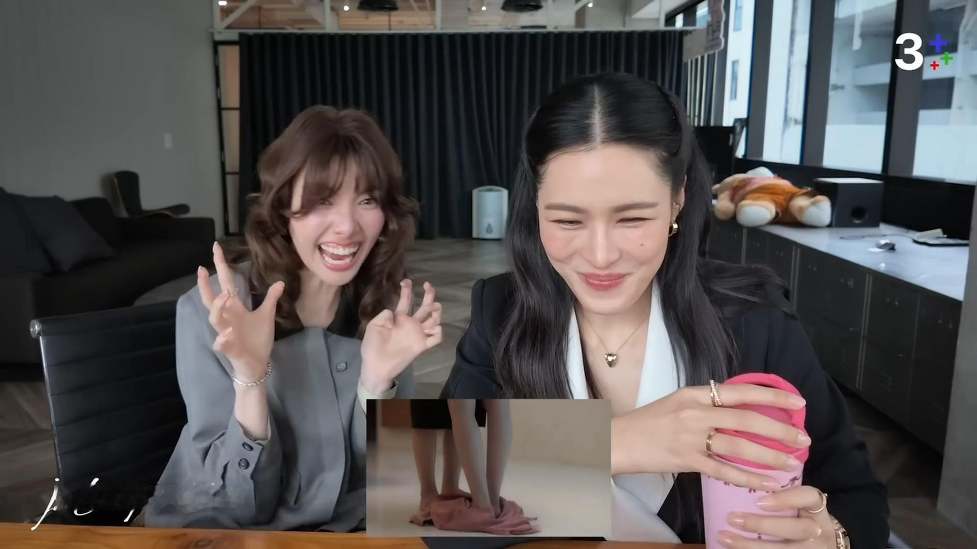这里真的好搞笑 这个奥比看意识流害羞到发出被踩尾巴的声音🤣🤣🤣然后旁边那位