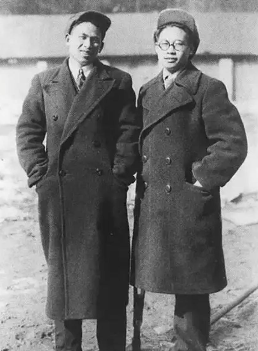 钟赤兵将军和李天佑将军的生死之交。

他们早在1934年江西苏区第五次反“围剿”