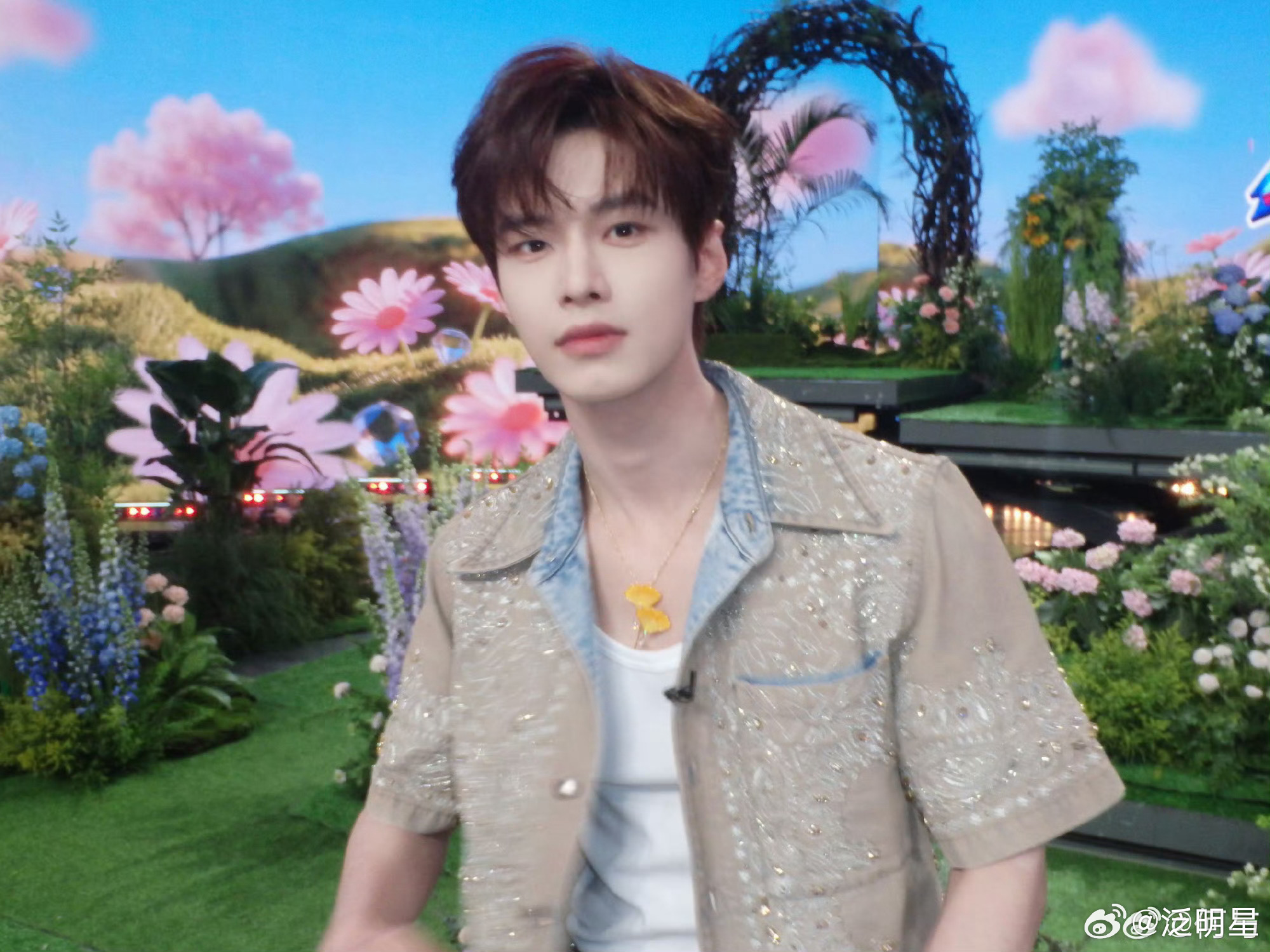何与百花杀造型 帅！ 