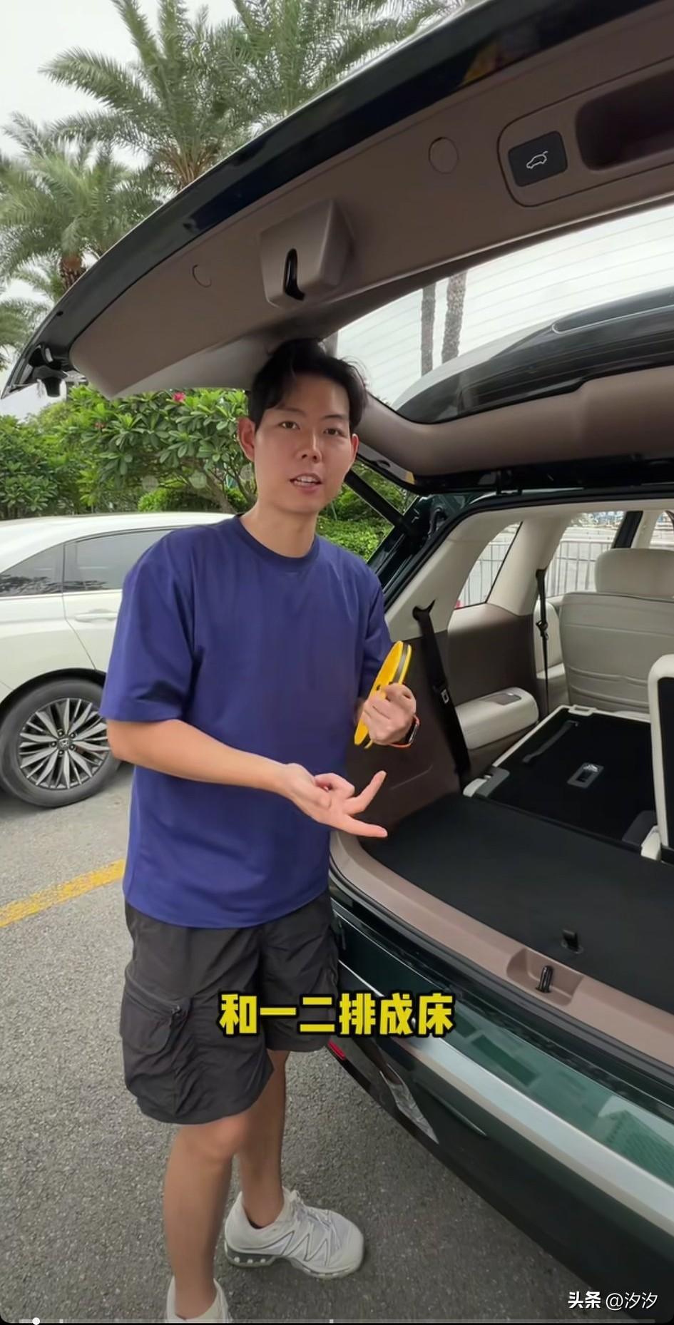 都说太便宜的车不能买，
但是小伙偏偏不信，
他直接花十几万买了一辆星光L，
这可