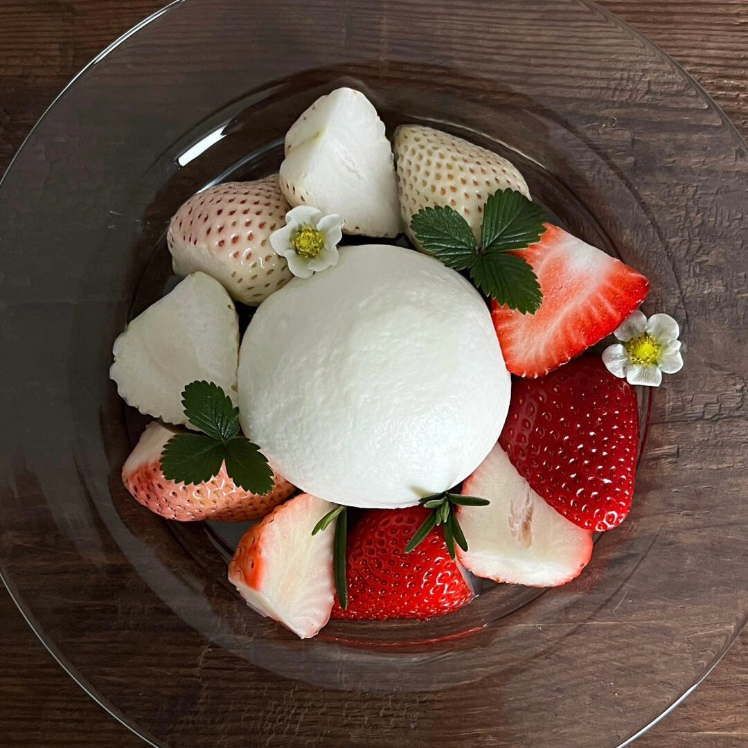 背景图✨超爱🍓草莓🍰 