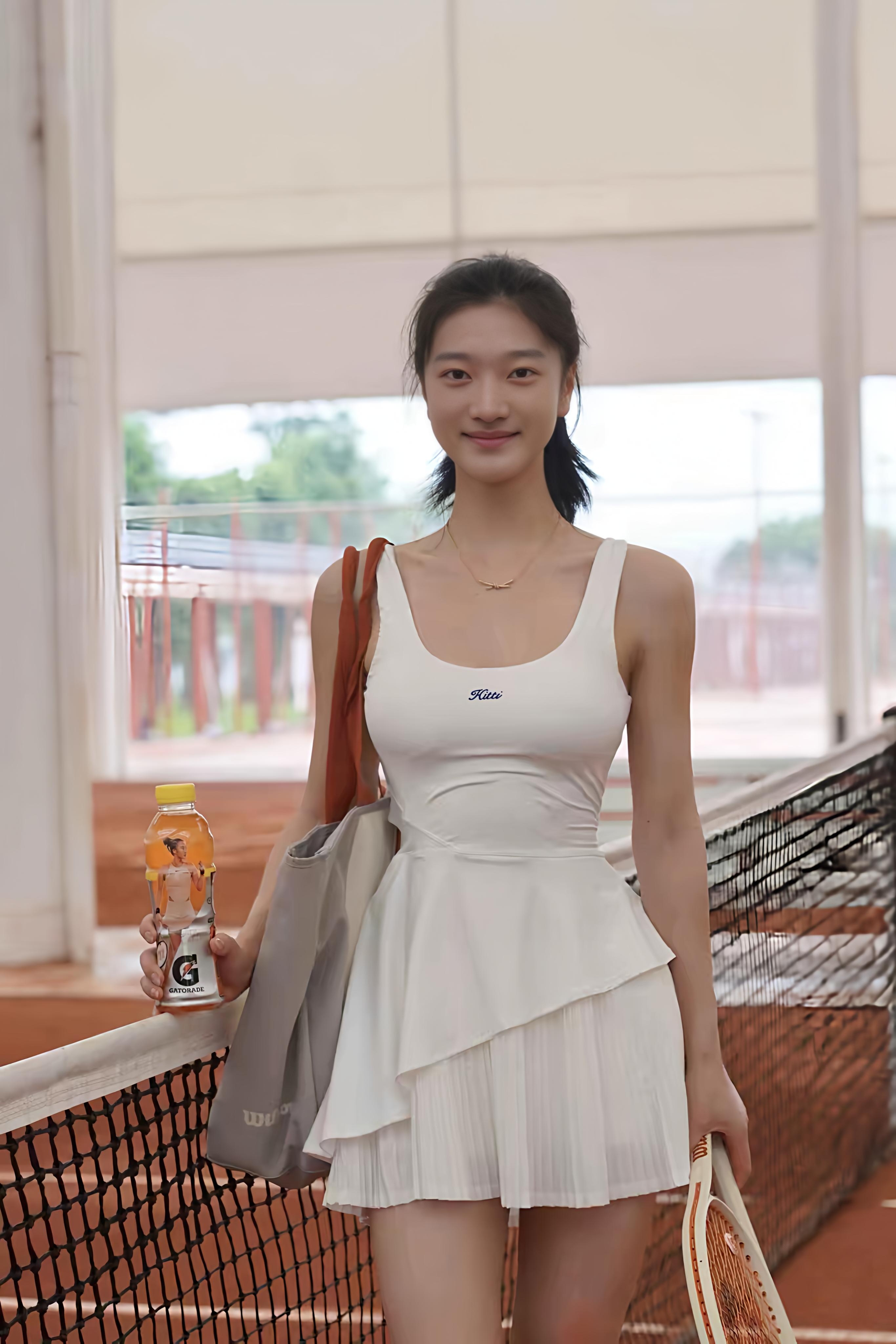 网球裙+中秋运动风，活力满分！🎾运动[超话]日常分享 ​​​