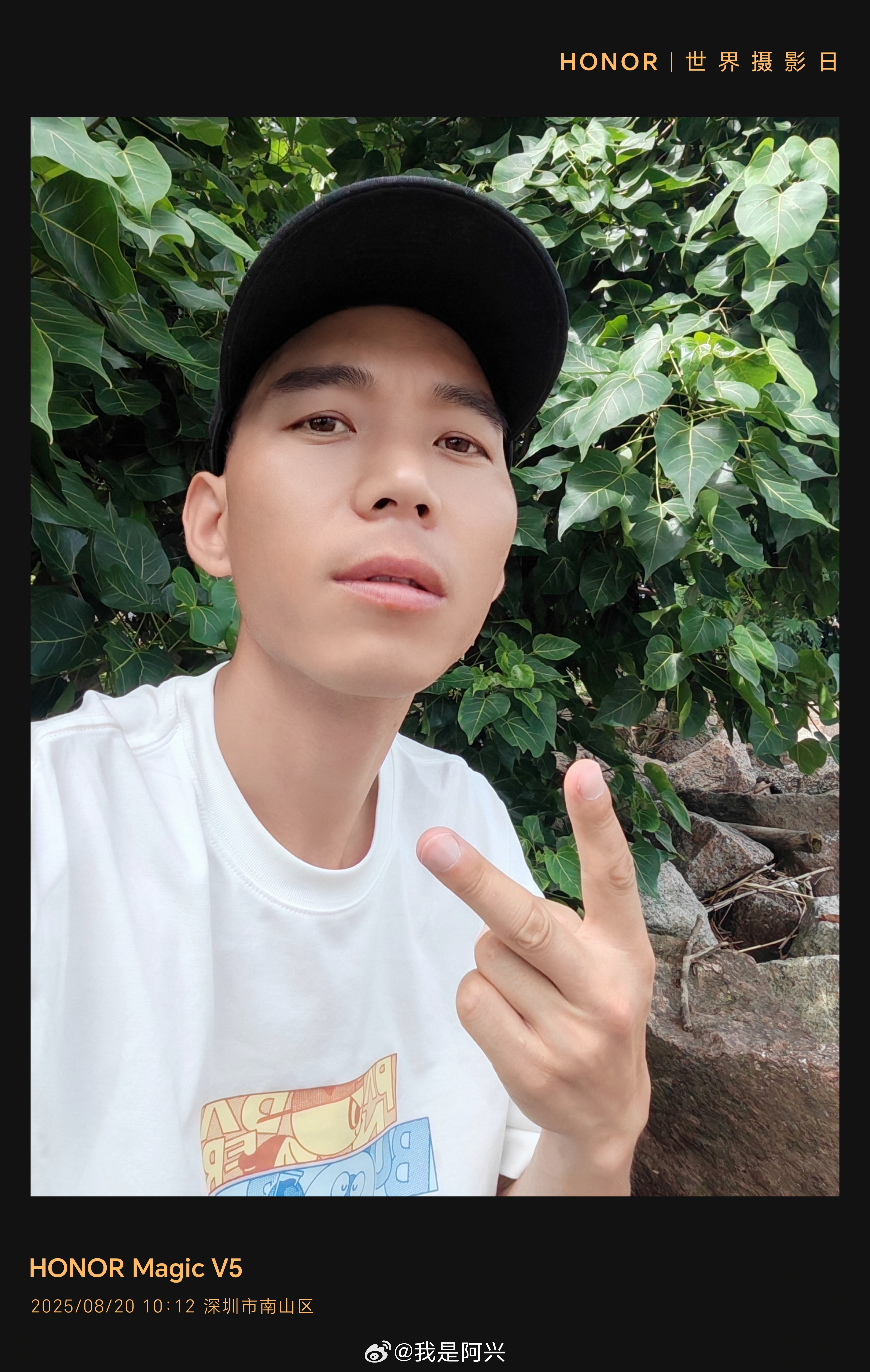 没事，自拍了两张。 ​​​