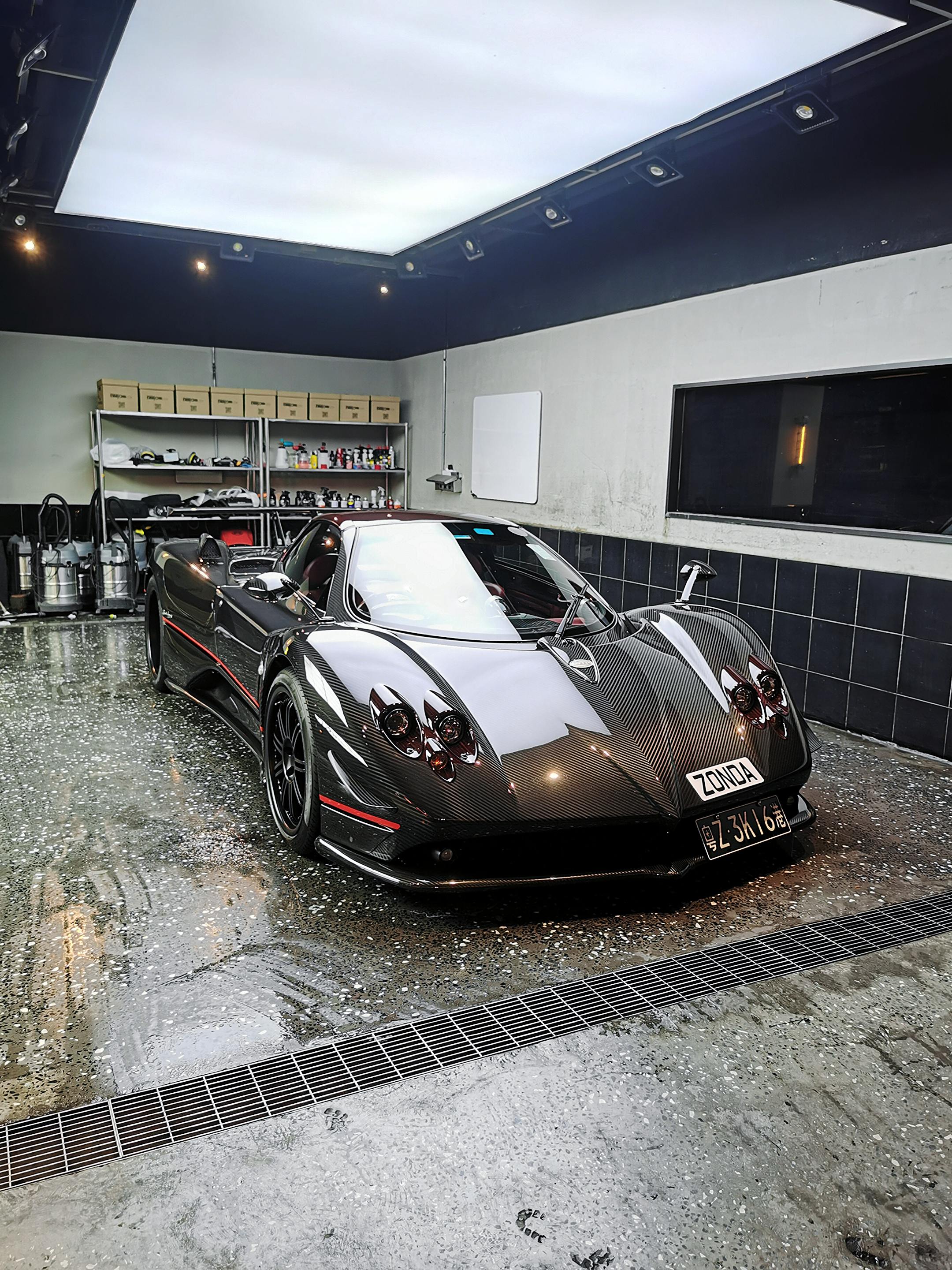1 of 1 Zonda F Roadster