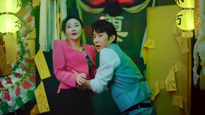 我发现男朋友和我老板在一起了依然的喜事 反手把证据甩进公司群的那一下真的太解气了