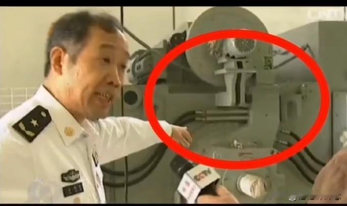 藏不住了！
老美无法生产蒸汽弹射器，因为他们唯一生产蒸汽弹射器的公司已经破产了。