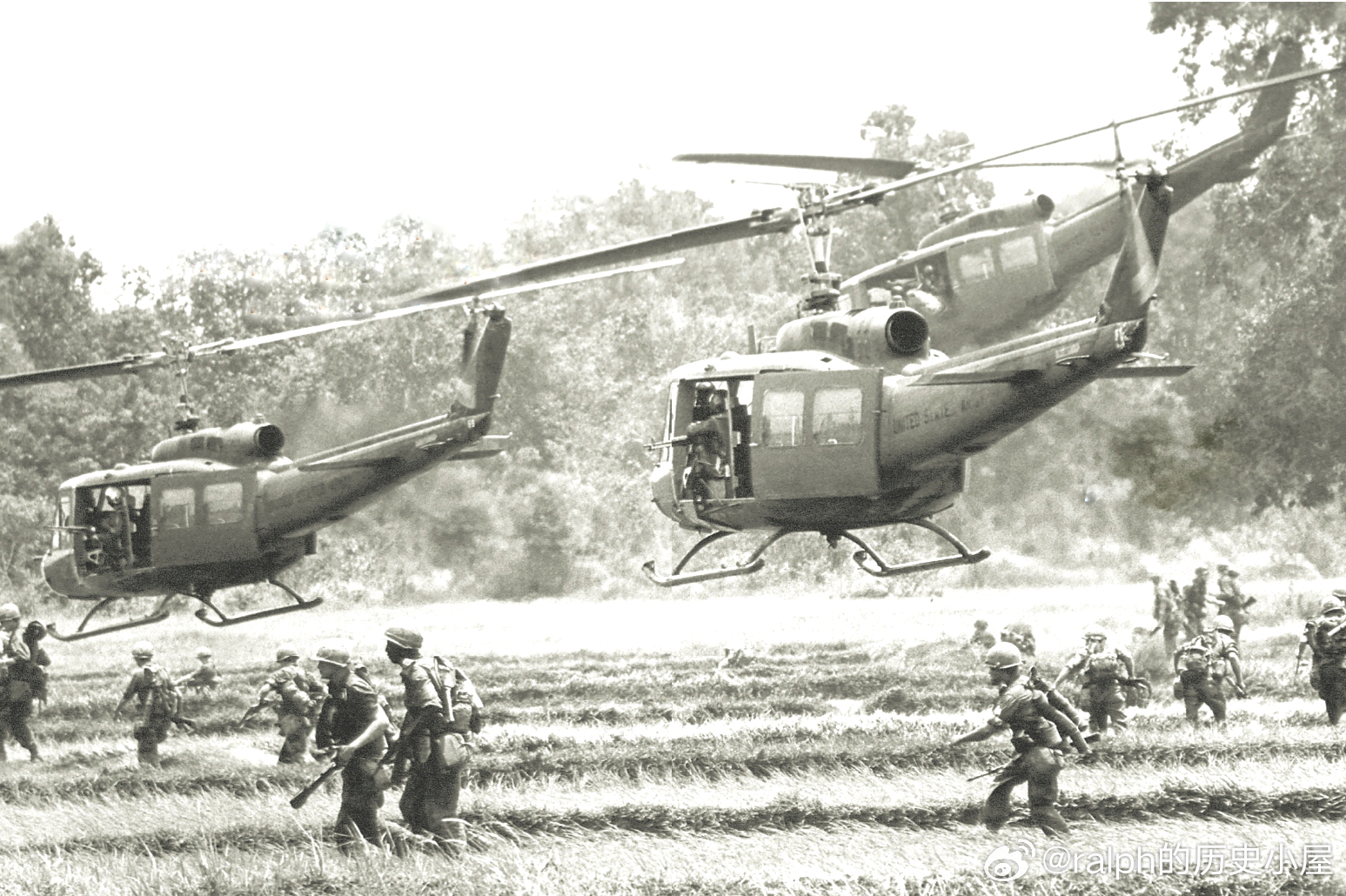 1966年8月25日，直升机将美军第16步兵团第1营的步兵送到西贡北部军事历史全