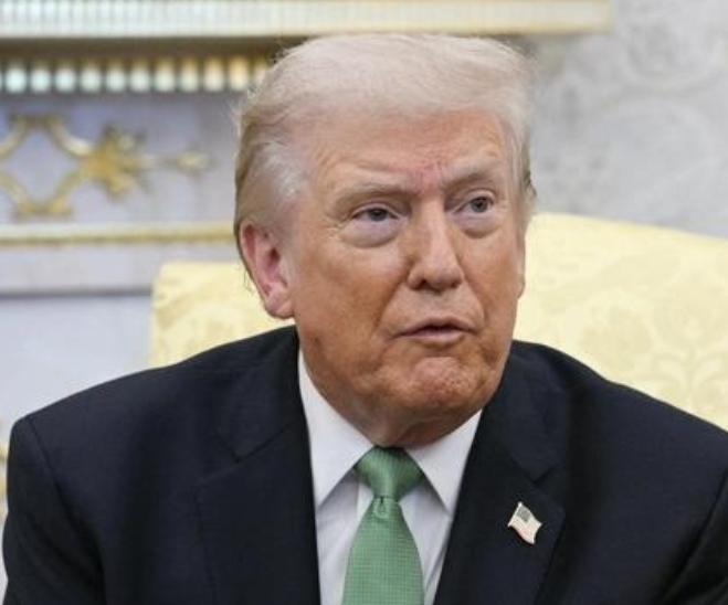 特朗普破防了：养了40年的狗，居然不咬人？

笑死！美国在中东放火，想让北约小弟