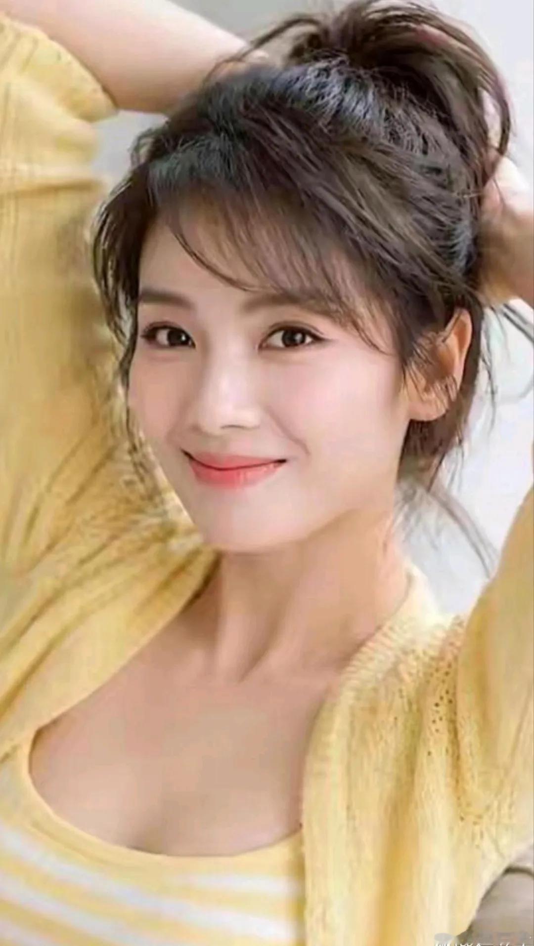 刘涛是真美
刘涛 演员