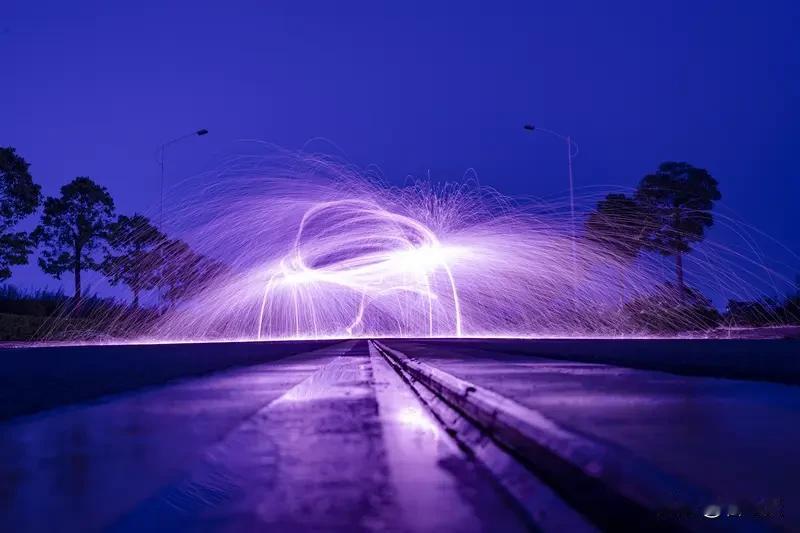 《南天门计划上新“紫火”！中式浪漫藏硬核？》
🔥央视新闻11月2日报道，“南天