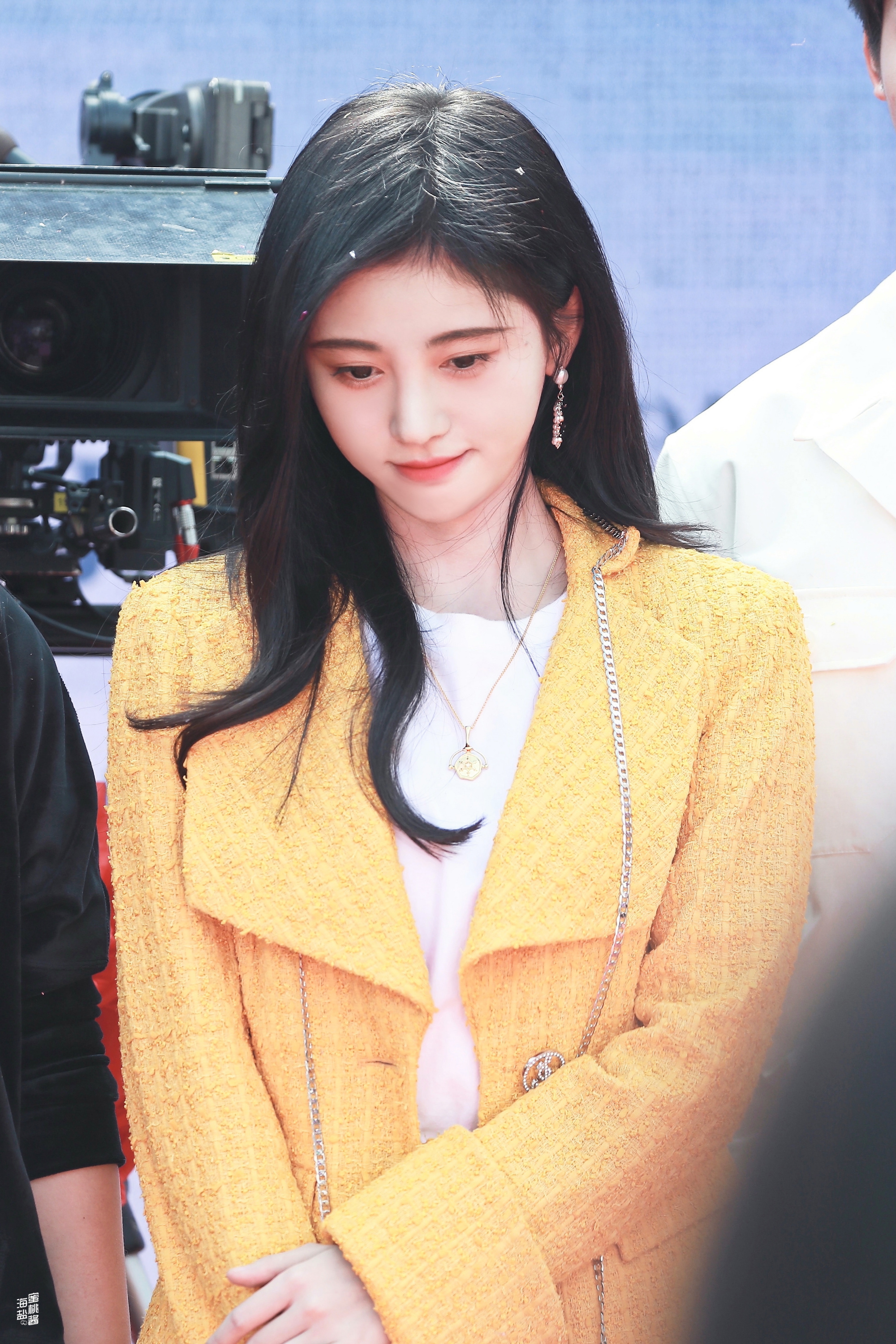鞠婧祎万花世界jjy鞠婧祎苏绿夏“要做就做最好，要争就争第一”