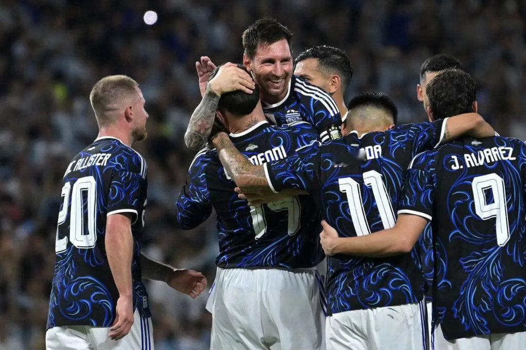 🚨TA：阿根廷队热身赛 阿根廷队将于6月6日在🇺🇸得克萨斯州学院站的凯尔球