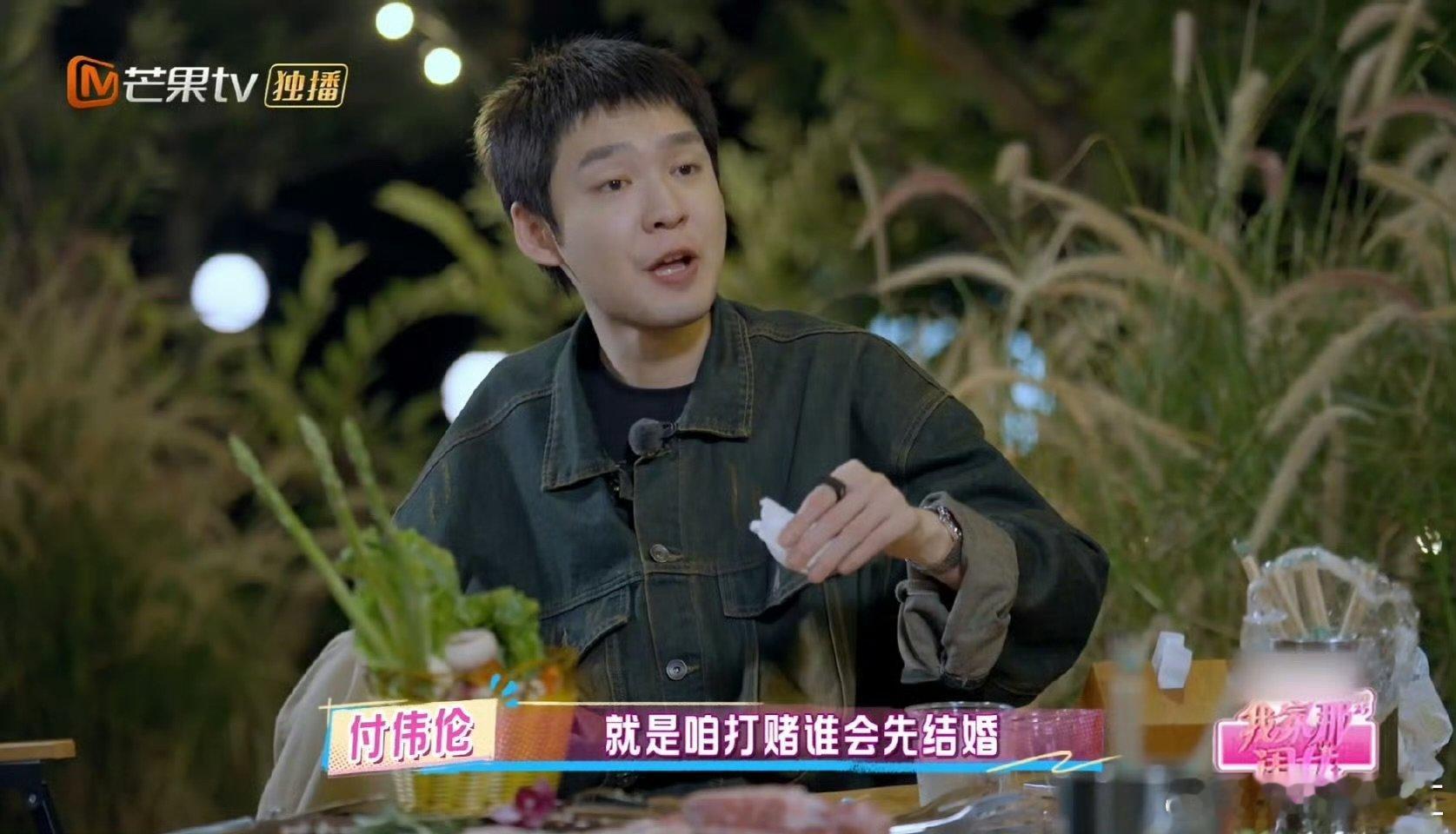 苏晓彤评论区七斋团建救命！七斋是不是有群啊？苏晓彤一有动静，评论区全是老熟人打 
