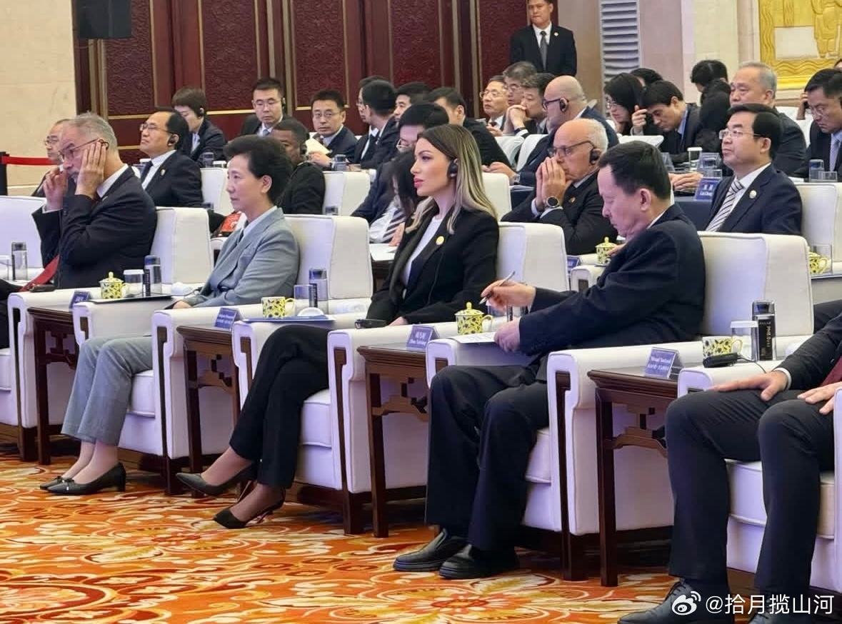 今天下午，谌国委在山东济南出席外事会议。 